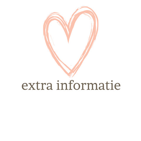 Extra informatiekaart wit met roze getekend hart en typografie
