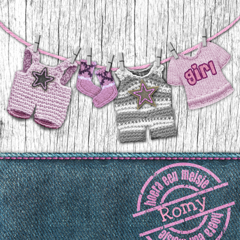 Geboortekaart waslijn met roze kleertjes, spijkerstof en stempel