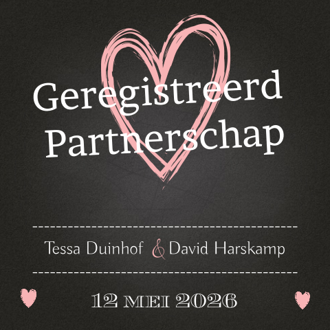 Geregistreerd Partnerschap kaart krijtbord met roze getekend hart
