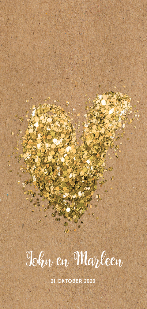 Trouwkaart kraft met gouden hart van confetti