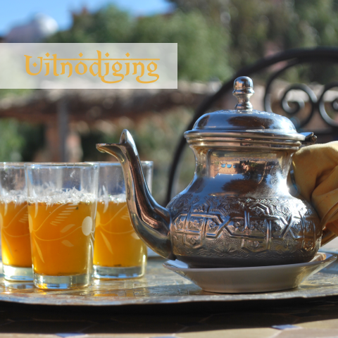 Uitnodigingskaart high tea met marokkaanse thee pot