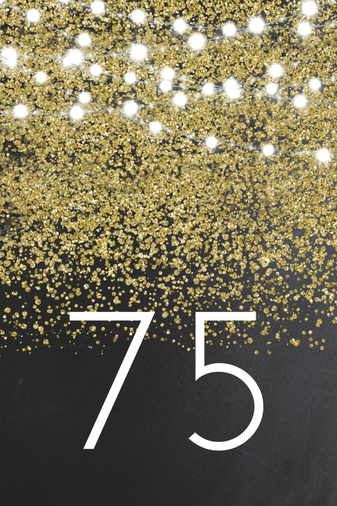 Verjaardagsuitnodiging 75 jaar met gouden glitters op krijtbord